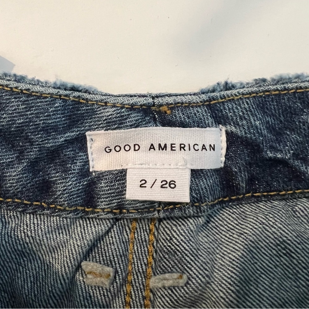 Good American NWT Good Icon Straight Ankle Crop Indigo061 Medium Wash Distressed - Picture 11 of 14